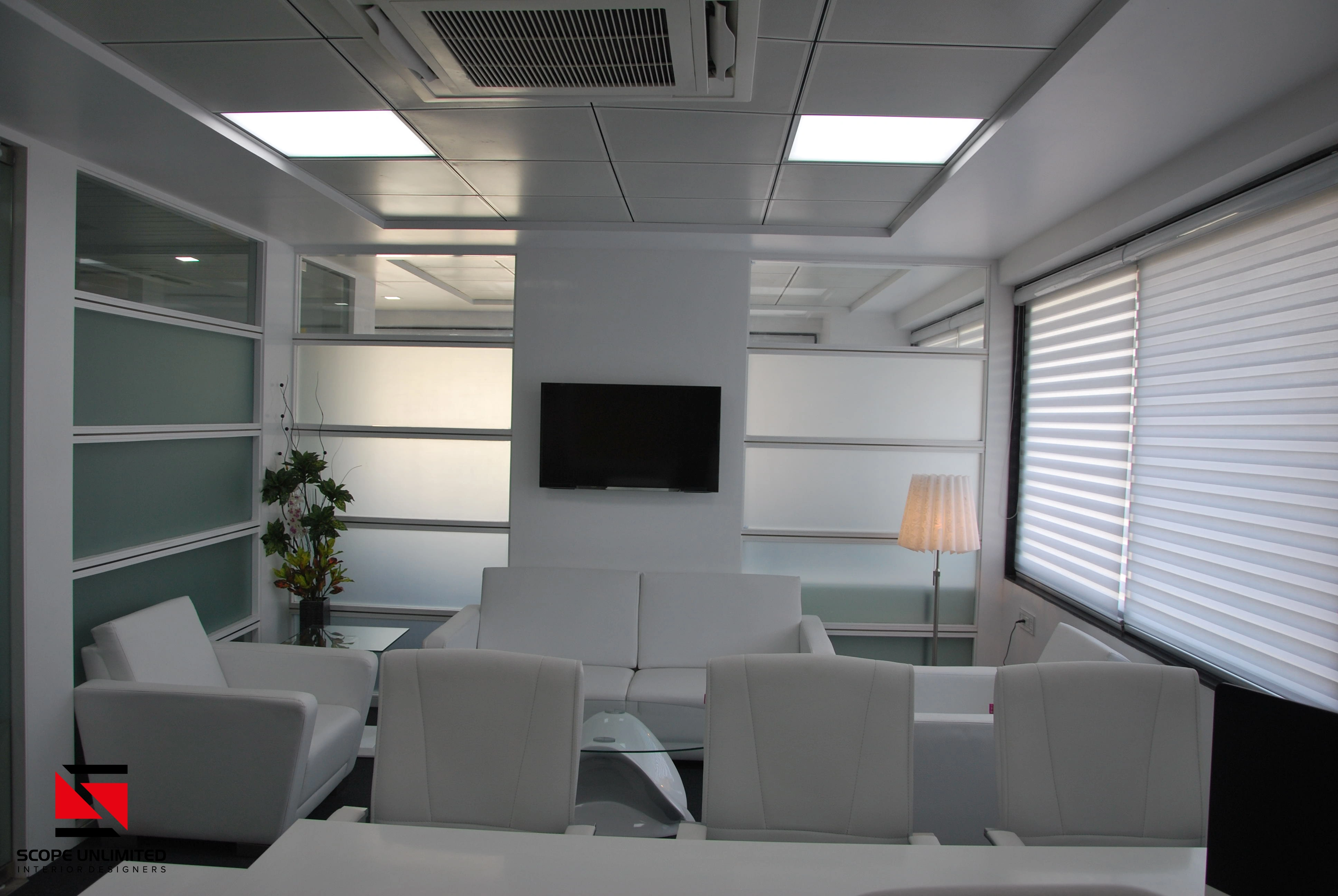 Director Lounge